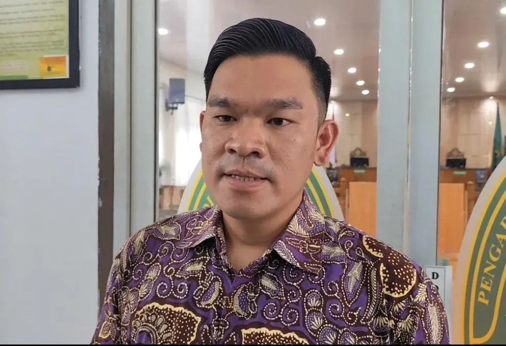 JPU KPK, Mayer Simanjuntak