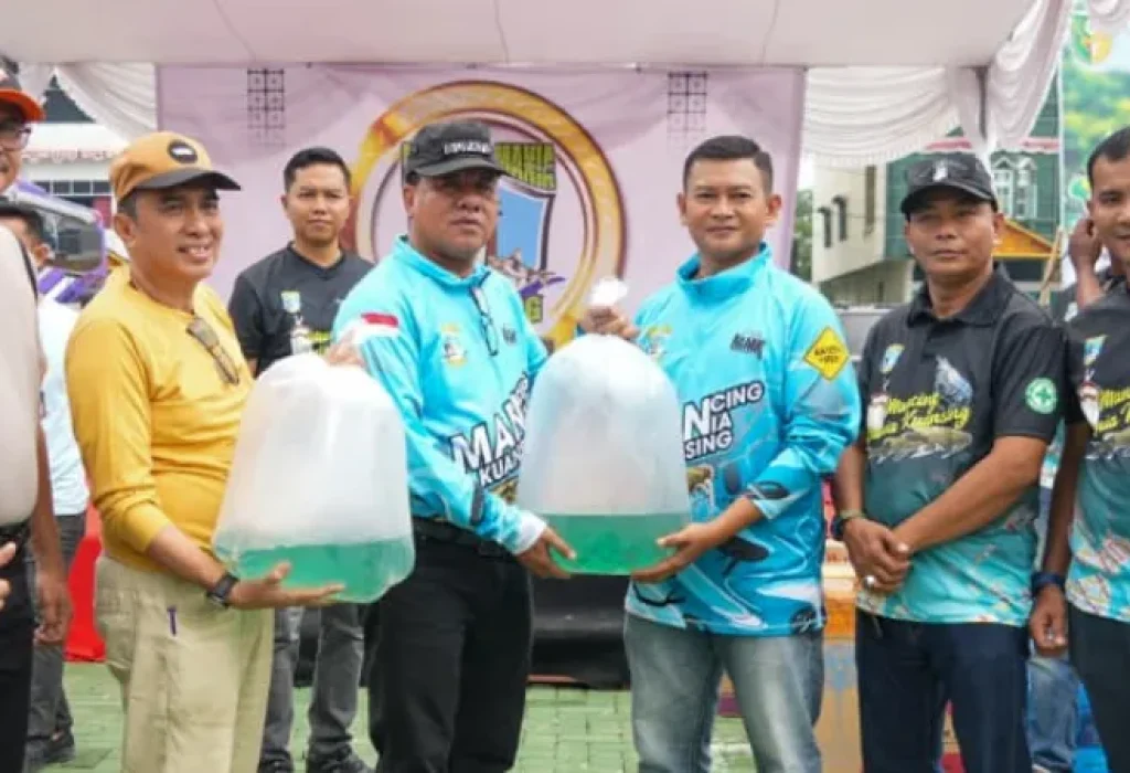 cache1138x450_mancing