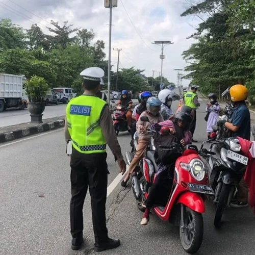 ilustrasi_razia_polisi