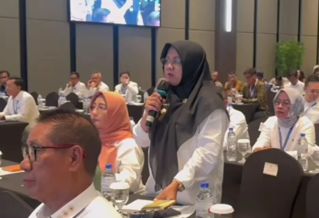 kontribusi-besar-hasil-kecil-bupat