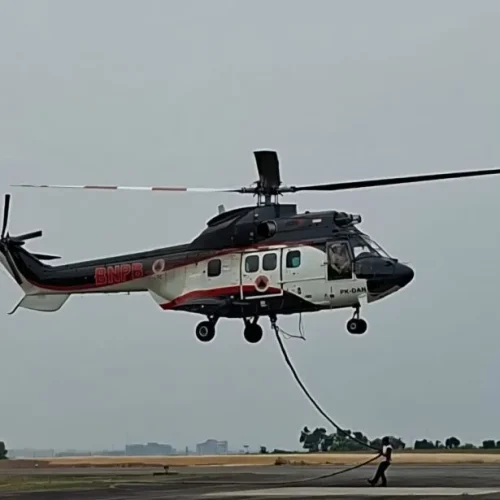 riau-terima-bantuan-helikopter-supe