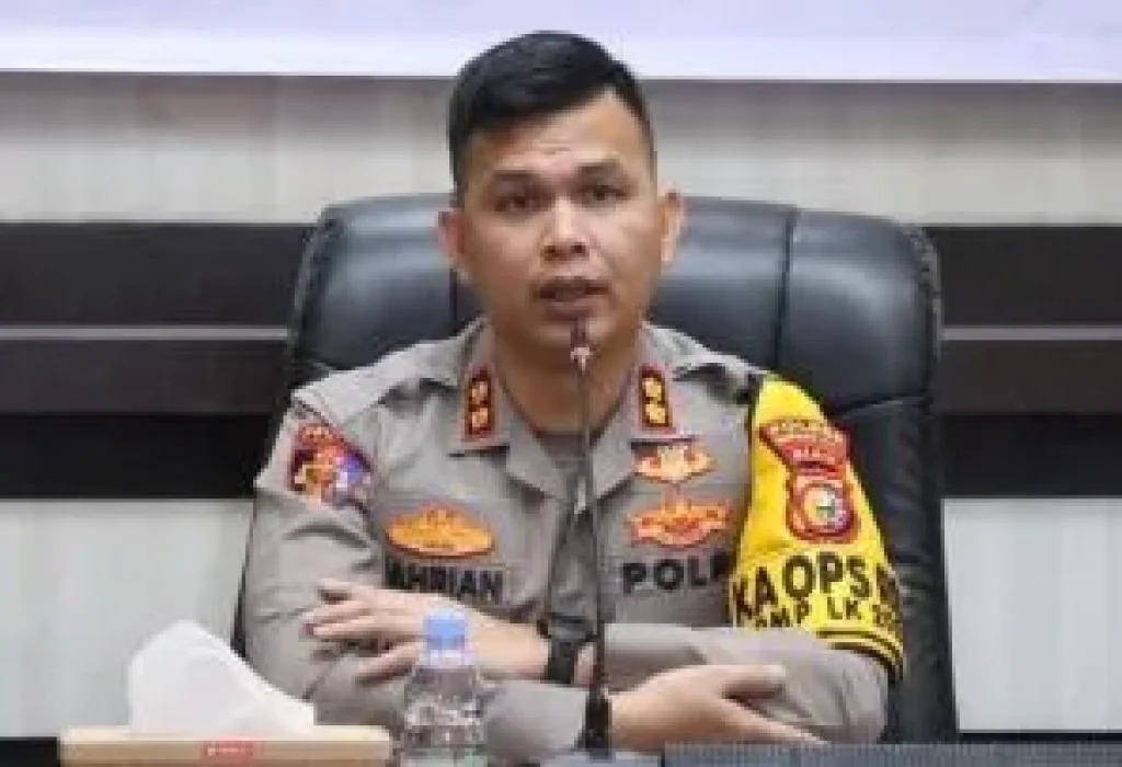 tiga-polisi-digerebek-saat-pesta-na